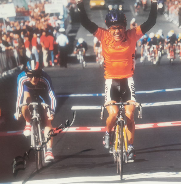 Zielsprint der WM 1993 in Oslo ("Mein" Sachs Plakat mit original Unterschrift von Leontien van Moorsel)