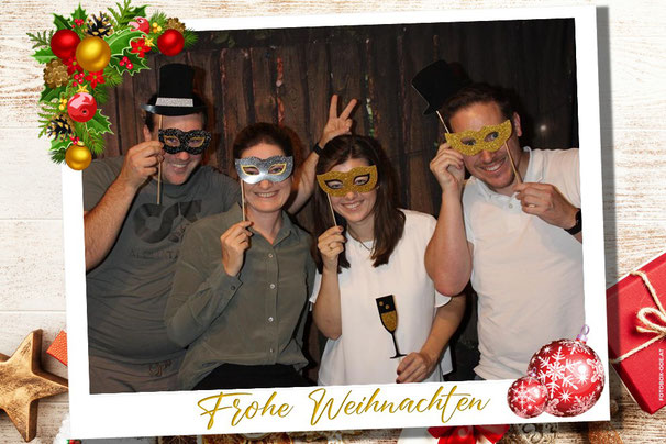 Fotobox, Fotobox mieten Bad Schallerbach, Fotobox mieten für Hochzeit, Fotoboxen mieten Seewalchen, Fotobox mieten Gunskirchen, Fotobox mieten Vöcklabruck, Fotobox mieten Wels, Linz, Gmunden, Mondsee, Oberösterreich, Weihnachtsfeier