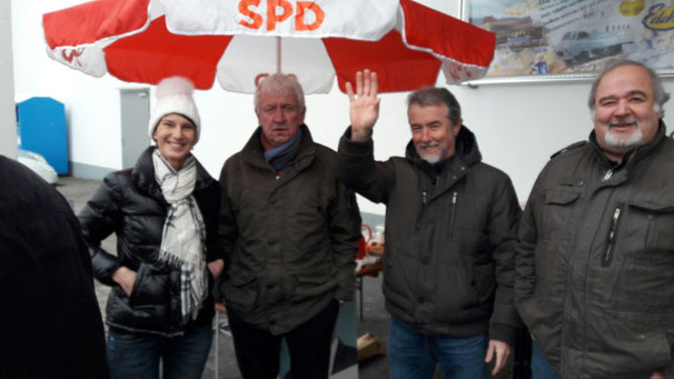 zweiter v.r: Thomas Steinmetz/ Vorsitzender Gemeindeverband Oberthal