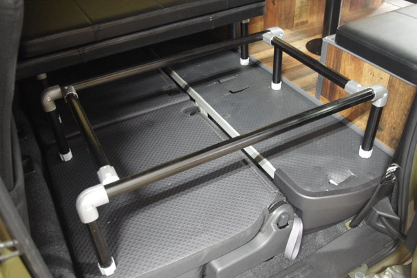 アトレー用車中泊内装カスタマイズアイテムは、ディーラーインカスタムショップのトランポキットOSPへ