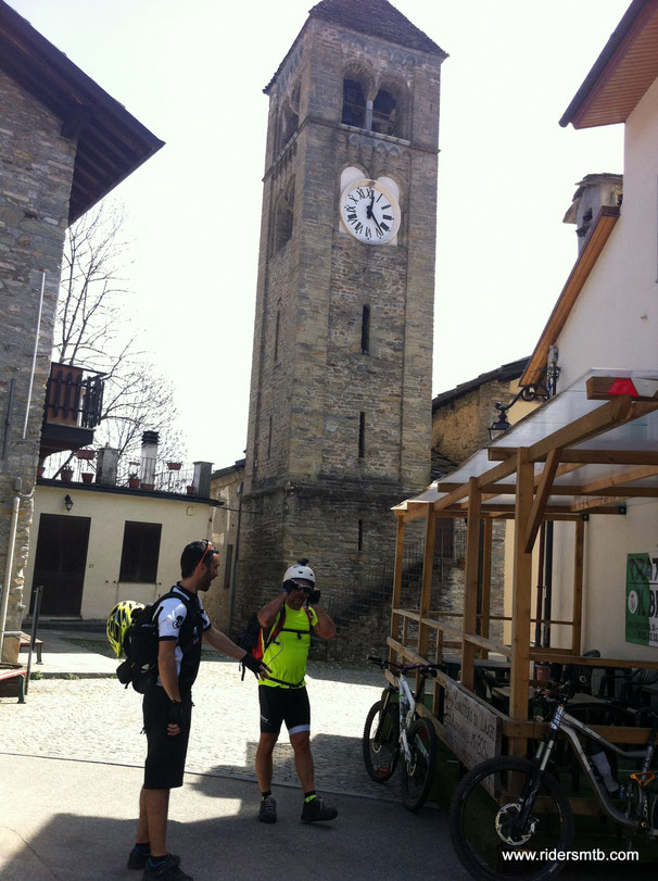 a Monastero pausa caffè 