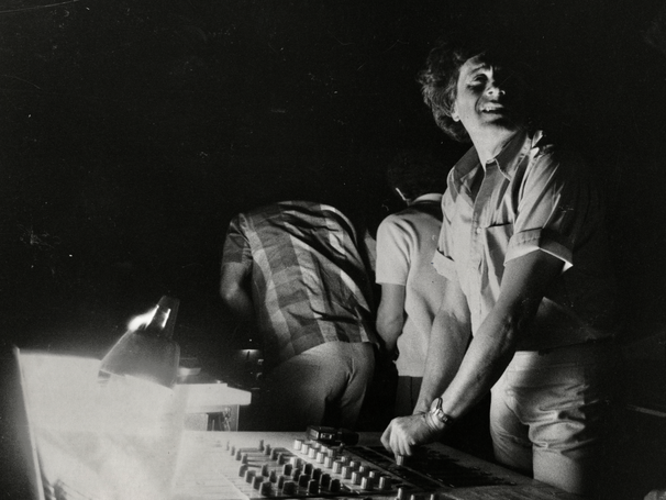 Iannis Xenakis, Festival de Chiraz, à Persepolis. Photo Malie Létrange. 1971