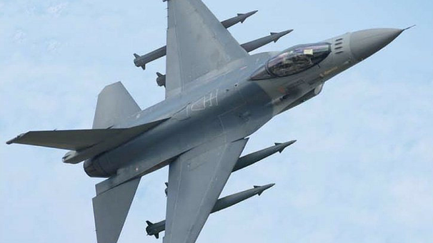 Un F-16 mostra il nuovo sistema d'arma SkySniper. (Foto: IAI Ltd)