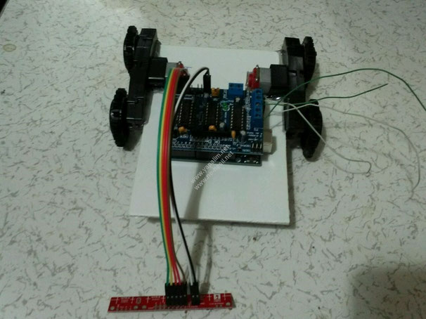 Arduino Çizgi Takip Eden Robot