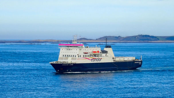 M/V Commodore Clipper arrivant à Guernesey (Saint-Pierre-Port) en provenance de Portsmouth. © Antoine
