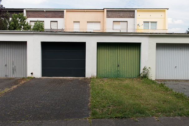 Garage, green, architecture, ground, Bonn, different, La Bonn heure, 