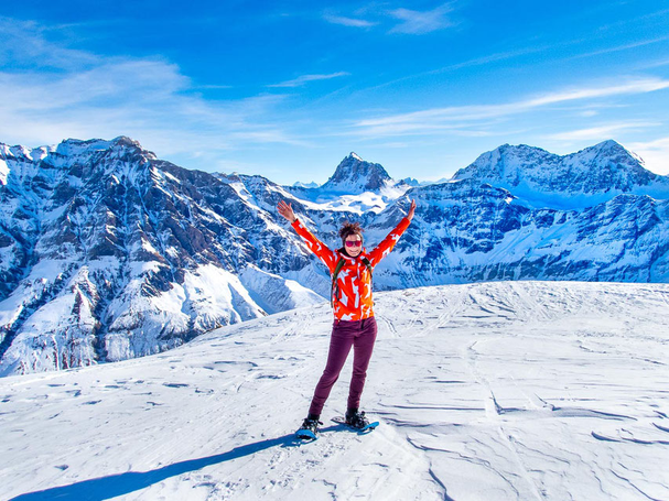 Schneeschuhtour auf den Piz Tomül im Safiental in der Schweiz.