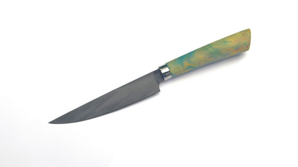 Facto, Messermanufaktur, Recyclingmesser, nachhaltige Messer, Messerdesign, Carbonstahlmesser, bunte messer, plastikmesser, nachhaltige Produkte