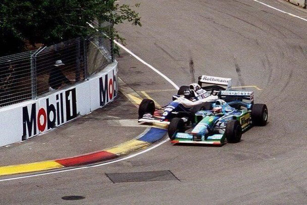 Il contatto tra Schumacher e Hill nel gp di Australia 1994. Formulapassion 