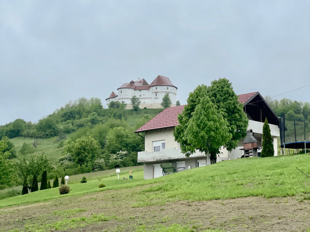 Stolz auf einem Hügel - die Burg Veliki Tabor mit der tragischen Liebesgeschichte