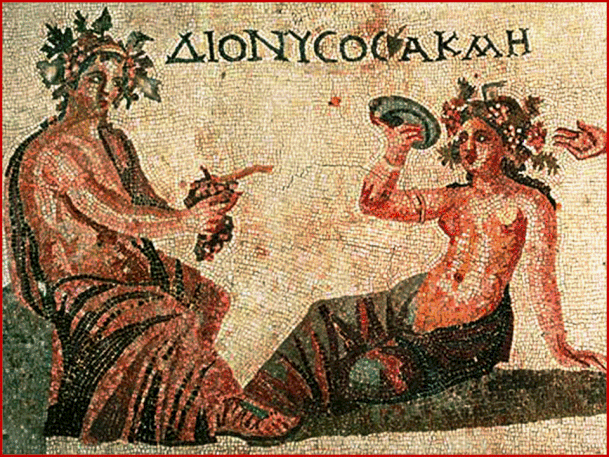  Mosaico dell'isola di Cipro, raffigurante il dio Dioniso.Secondo  la mitologia greca Dioniso figlio di Zeus e allevato dal satiro Sileno nella solitudine dei boschi, avrebbe piantato la vite e ricavato il vino, di cui poi avrebbe fatto dono agli  uomini.