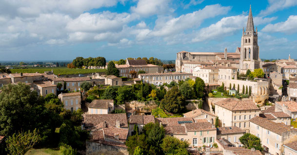 Vue de Saint-Émilion, village classé UNESCO