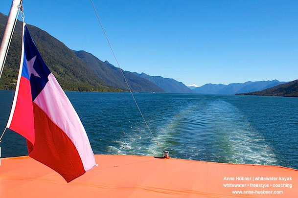 Chile - Land der Vulkane und Wasserfälle - Chile Kajak-Trip mit Anne Huebner