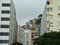 Copacabana: en arrière du front de mer, les favellas s'aggrippent aux pentes