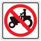 PROHIBIDO EL PASO DE MAQUINARIA AGRÍCOLA. Se prohíbe la circulación de dicha maquinaria sobre la carretera