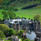 ... vom Palace of Holyrood hinauf ...