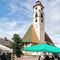 Bauernmarkt vor der Kirche von Deutschnofen aus dem 13. Jhdt