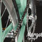 Fixed bike dettaglio cerchio anodizzato argento e pista frenante fresata