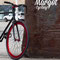 Toro Loco fixie. Foto in esterni in taglio anteriore della bici fissa