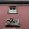 Herbert Lungwitz * 1913 †1992, Reliefs an der Fassade des Grillo-Theaters (Innenstadt)