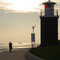 Der 1952 erbaute Leuchtturm Olhörn am Südstrand von Wyk im Abendlicht eines Novembertages 2009. [© Foto: H.-J.Heck]