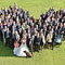 großes Gruppenherz am gräflichen Park Bad Driburg - Hochzeitsfotograf Bad Driburg