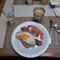 Es gibt ein kräftigendes Frühstück vor der Abfahrt