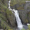 Der Vøringsfossen hat eine freie Fallhöhe von 145 Metern