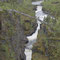 Über den Vøringsfossen führt eine gewagte Fußgängerbrücke