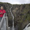 Andrea an einem der zahlreichen Aussichtspunkte des Vøringsfossen