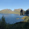 Andrea am Aussichtspunkt Bergsbotn auf Senja