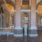 Statuen antiker Figuren im Treppenhaus von Schloss Drottningholm