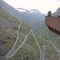 Plattform über der Passstraße des Trollstigen