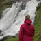 Andrea am Wasserfall Svandalsfossen