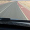 Wie schön, dass es hier am Rande der Sahara einen markierten Radweg gibt, den während unserer Fahrt allerdings niemand benutzt hat