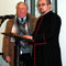 Begrüßung durch den griechisch-katholischen Pfarrer und den Übersetzer, Herrn Hahn, aus Toplita/Rumänien.