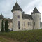 Chateau de Savigny les Beaune, hier ist ein wirklich sehenswertes Museum mit Motorräder, Abarth-Fahrzeugen, Flugzeugen, Traktoren und Feuerwehrautos untergebracht. 