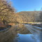 Foto: Stefan Hassel - Hängebrücke über die Nister bei Helmerother Mühle