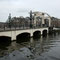 puente Magere Brug sobre el rio Amstel,Amsterdam.