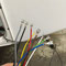 Das sind die Kabel, die alle hinten ankommen. Ladeleitung und Dauerplusleitung fehlen hier, da diese vorn im Schrank gebraucht werden.