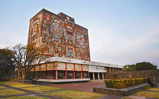 メキシコの世界遺産「メキシコ国立自治大学［UNAM］の中央大学都市キャンパス（メキシコ）」、中央図書館