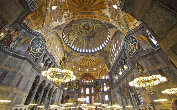 トルコの世界遺産「イスタンブール歴史地域」、アヤ・ソフィア(ハギア・ソフィア大聖堂)