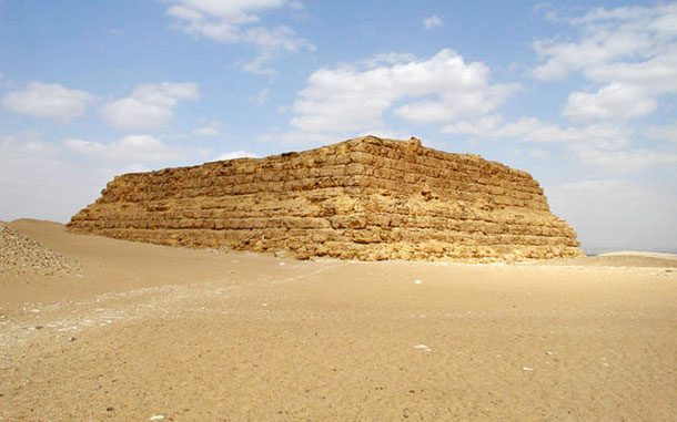 世界遺産「メンフィスとその墓地遺跡-ギザからダハシュールまでのピラミッド地帯(エジプト)」、シベスカフ王のマスタバ