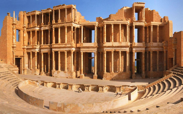 世界遺産「サブラータの古代遺跡」のローマ劇場