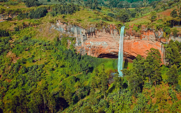 ウガンダ／ケニア共通「エルゴン山TBR」のシピ滝