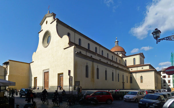 イタリアの世界遺産「フィレンツェ歴史地区」のサント・スピリト聖堂
