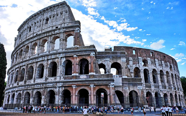 世界遺産「ローマ歴史地区、教皇領とサン・パオロ・フォーリ・レ・ムーラ大聖堂（イタリア／バチカン共通）」、コロッセオ