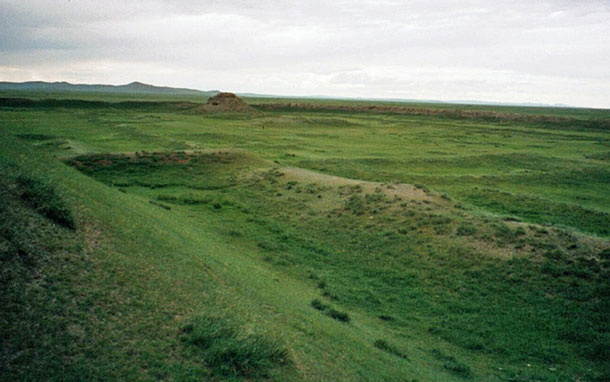 世界遺産「オルホン渓谷の文化的景観（モンゴル）」、オルドゥバリクの都城跡。