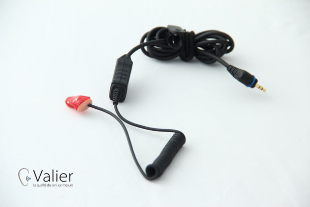 Oreillette sur mesure Valier. Destinée aux coureurs cycliste professionnels