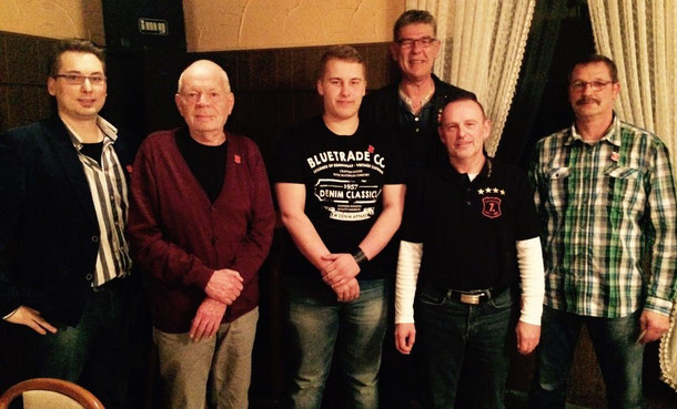 v.l.n.r.: Ltn. Thilo Angermann, Aris Pol, Tino Skalecki, Ltn. Martin Ahrens, Rtf. Wolfgang Dittrich, Bernd Zimmer